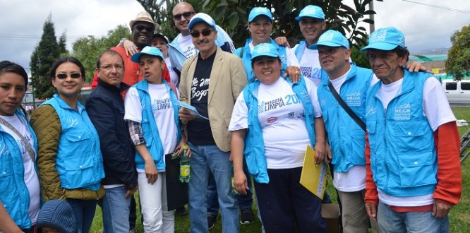 Barristas de Santa Fé en la jornada Bogotá Limpia 20K